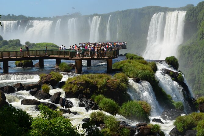 One day tour of two waterfalls in Brazil and Argentina - Transport, timing, and the border details