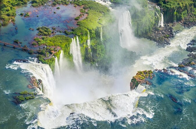 Panoramic Helicopter Flight over Iguassu Falls - Choosing the best seat in a six-place helicopter