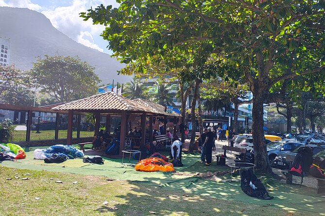 Paragliding in Rio with BigFly crew pick up included. - Safety, Comfort, and Who Should Book