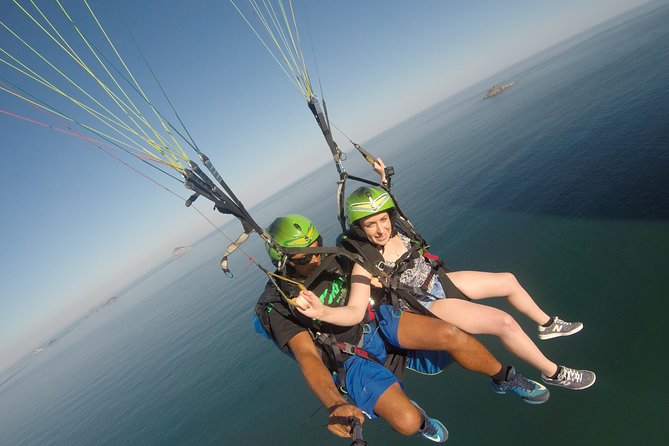 Paragliding included Pick up and drop off from your hotel. - Why Pedra Bonita is such a good launch point