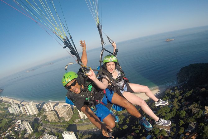 Paragliding included Pick up and drop off from your hotel. - From South Zone pickup to São Conrado