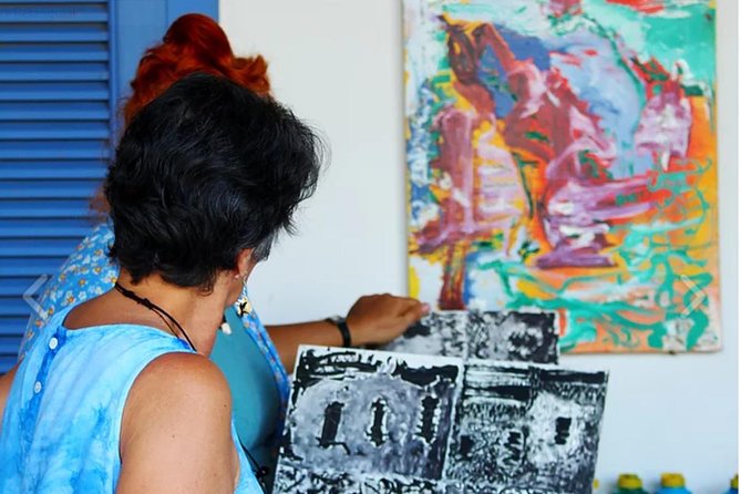Paraty Art Experience -3 Hours of Painting Class BY PARATY TOURS - A gentle class for people who feel unsure about art