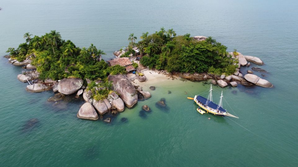Paraty Bay: Islands & Beaches Boat Tour with Snorkeling - Should you book the Paraty Bay boat tour?