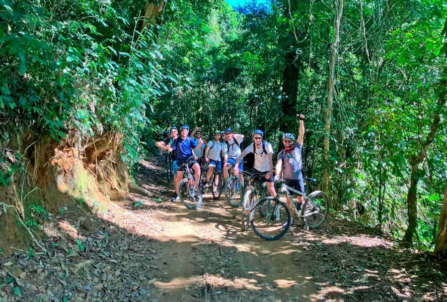 Paraty: Half-Day Bike Rental - Starting at Av. Roberto Silveira, 479