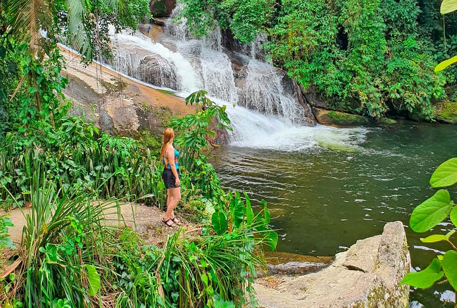 Paraty: Jungle Waterfalls and Cachaça Distillery Jeep Tour - Tobogã and Poço do Tarzan: the fun gets wetter