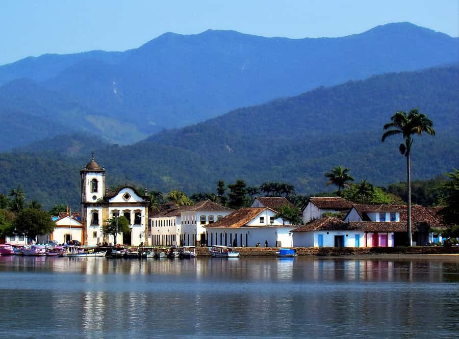 Paraty: Schooner Boat Tour with Beaches and Snorkeling - What five hours on the schooner feels like