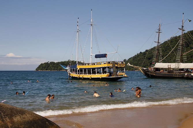 Paraty Schooner Cruise and Snorkeling Tour - Setting sail from Paraty’s historic center