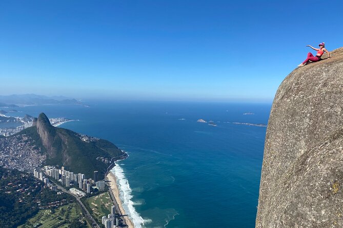 Pedra da Gávea hike, your best experience in Rio - Entering Tijuca Forest on foot