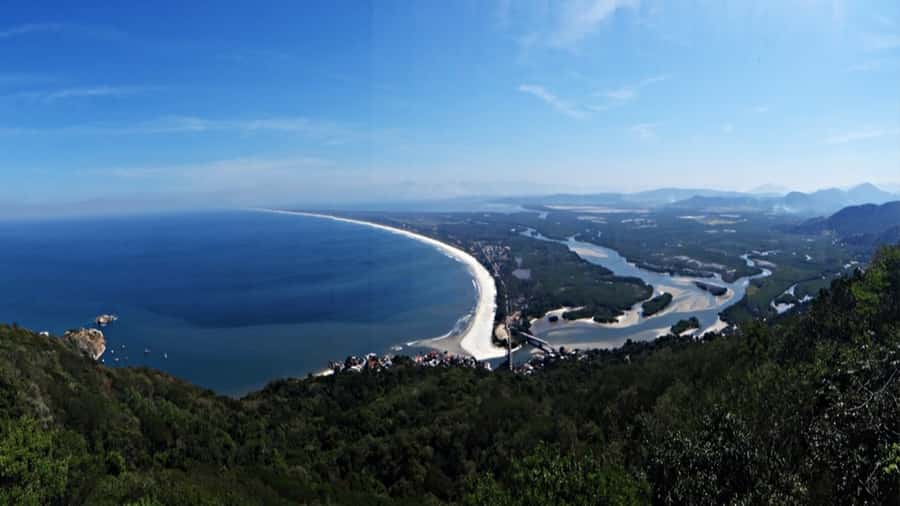 Pedra do Telégrafo Hike and Beach Full-Day Tour - Walking from Guaratiba Beach to the trail