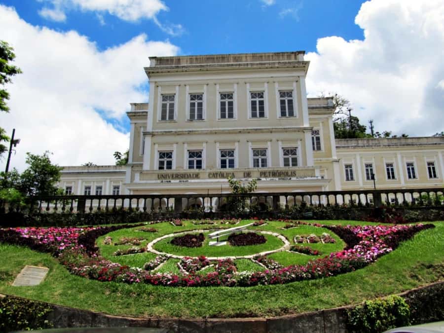 Petrópolis: Imperial City Tour - Walking Through Petrópolis Architecture