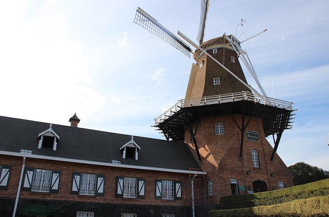 Piece of Holland Full-Day Tour in the Interior of Paraná - Castrolanda: a mill and a community story