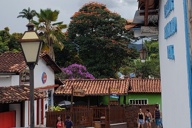 Pirenópolis, the charming baroque city inaugurated in 1723 in the gold cycle - Salto Corumbá and the short waterfall walk