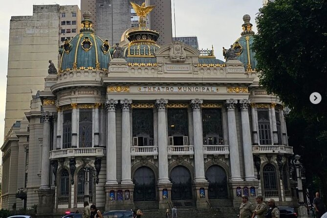 Private and Customizable Tour in Rio de Janeiro - Samba country: the Sambadrome and Cidade do Samba