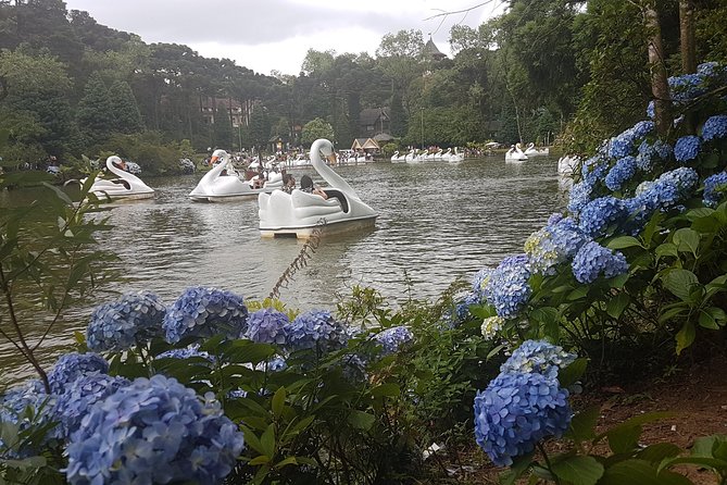 Private City Tour Gramado and Canela - Departing from POA - By Mercosul Transporte - Lago Negro and Gramado’s first impressions