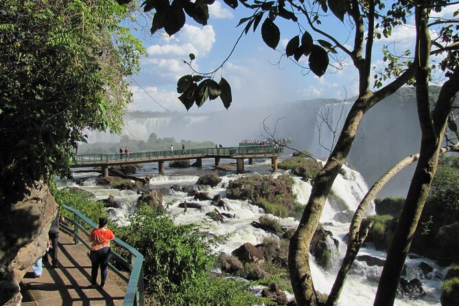 Private day tour to Iguazu Falls Brazil, Bird Park and Itaipu Dam - Why this three-stop route works