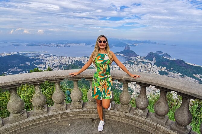 PRIVATE TOUR - Christ the Redeemer and Sugar Loaf - Starting in Copacabana with a private vehicle
