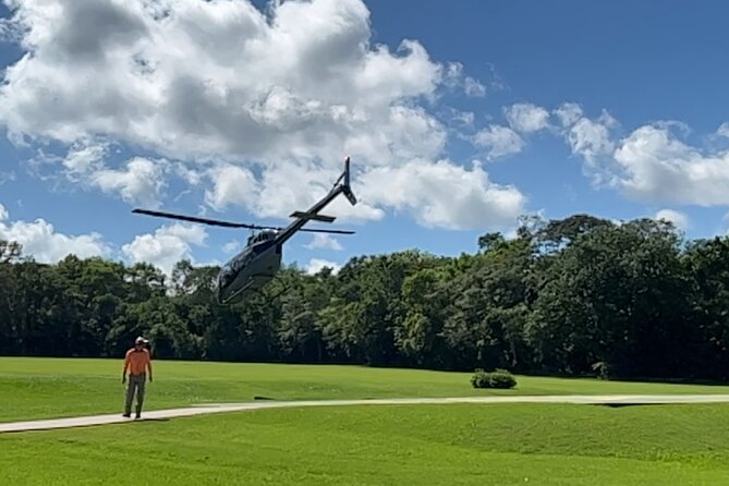 Private Tour Iguaçu Waterfalls + Helicopter Flight - The border triangle and the meeting of two rivers