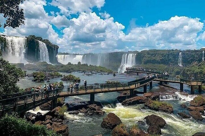 Private Tour Iguazu Falls Full Day Brazil and Argentina - The value of a private vehicle and guide