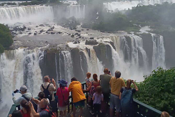 PRIVATE TOUR in Iguassu Falls on the Argentine side - Early pickup and the value of private transport