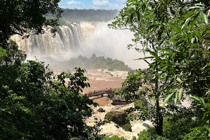 Private tour to Argentine and Brazilian Falls - Why seeing Iguazu Falls from both sides matters