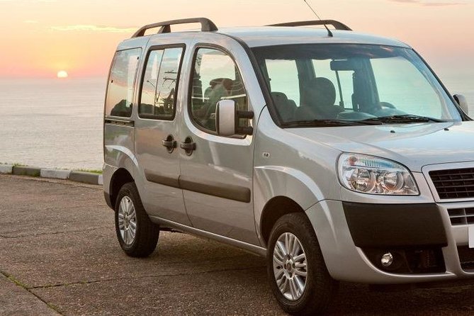 Private transfer Minivan from GIG Rio Galeao airport up to 6 pax to Buzios - The two-hour ride to Búzios