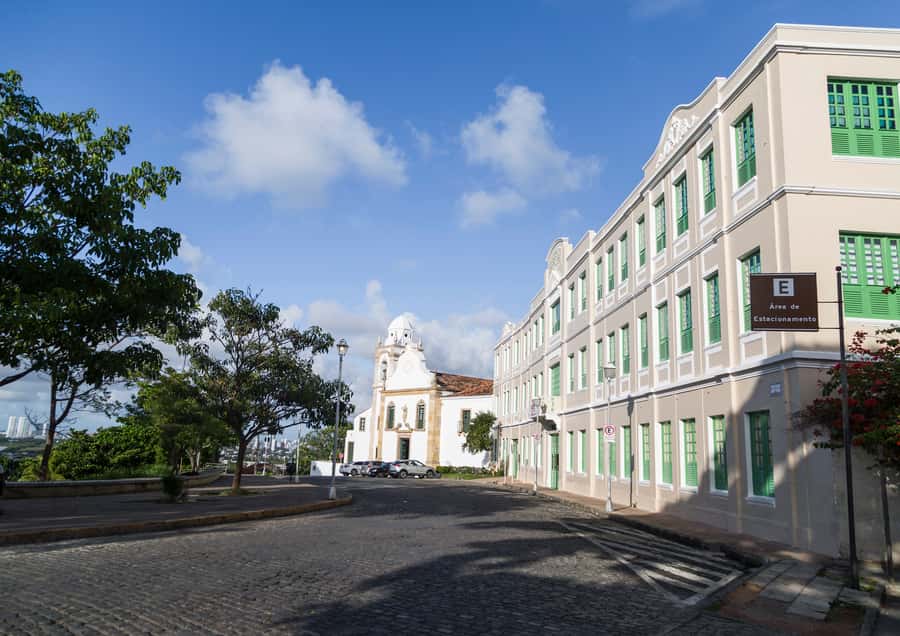 Recife: City Tour Recife & Olinda - Rua do Amparo, Largo da Misericórdia, and Alto da Sé