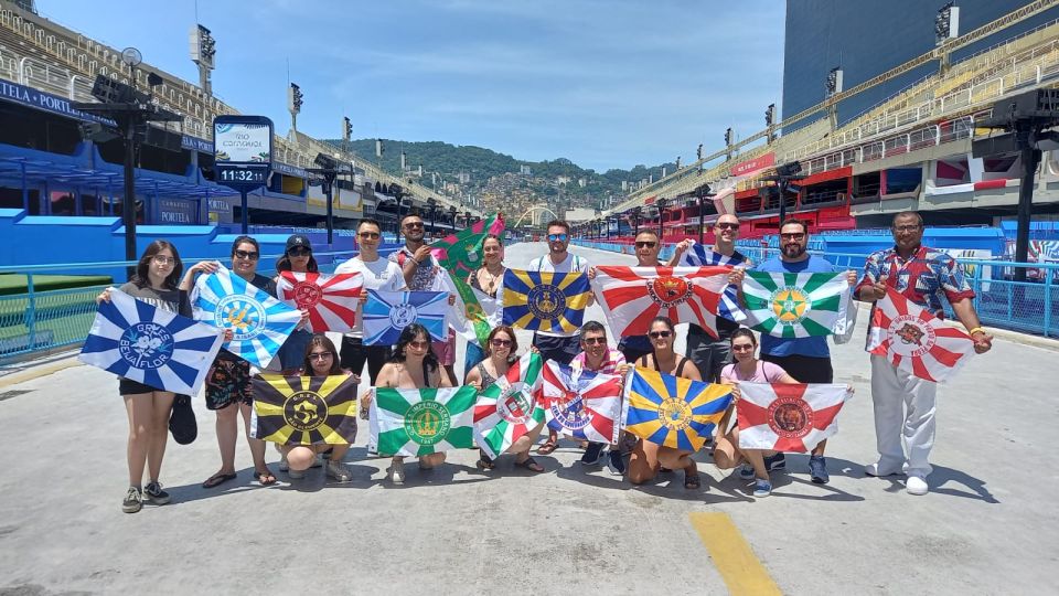 Rio: 5-hour Christ the Redeemer and Sugarloaf Express Tour - Guide service and group size