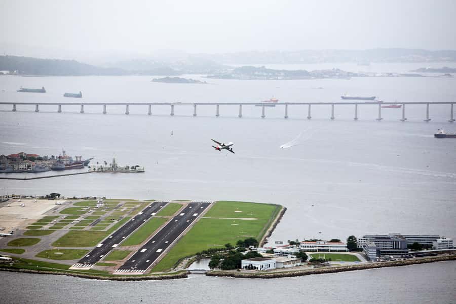 Rio Airport Layover: Christ the Redeemer & Sugarloaf Tour - Who Should Book This Rio Airport Tour?