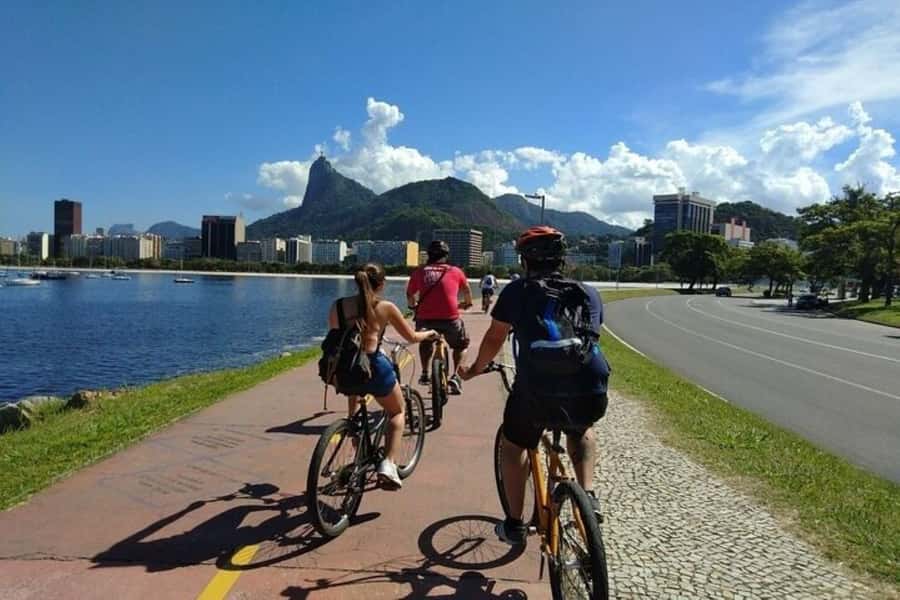 Rio Bike Tour – Discover the Beaches and Lagoon - Copacabana gives you Rio’s grand opening