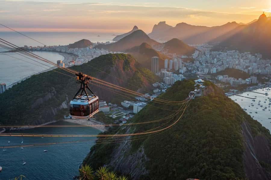 Rio: Cristo Redentor, Pão de Açúcar , almoço em churrascaria - Lunch at a Brazilian Churrascaria