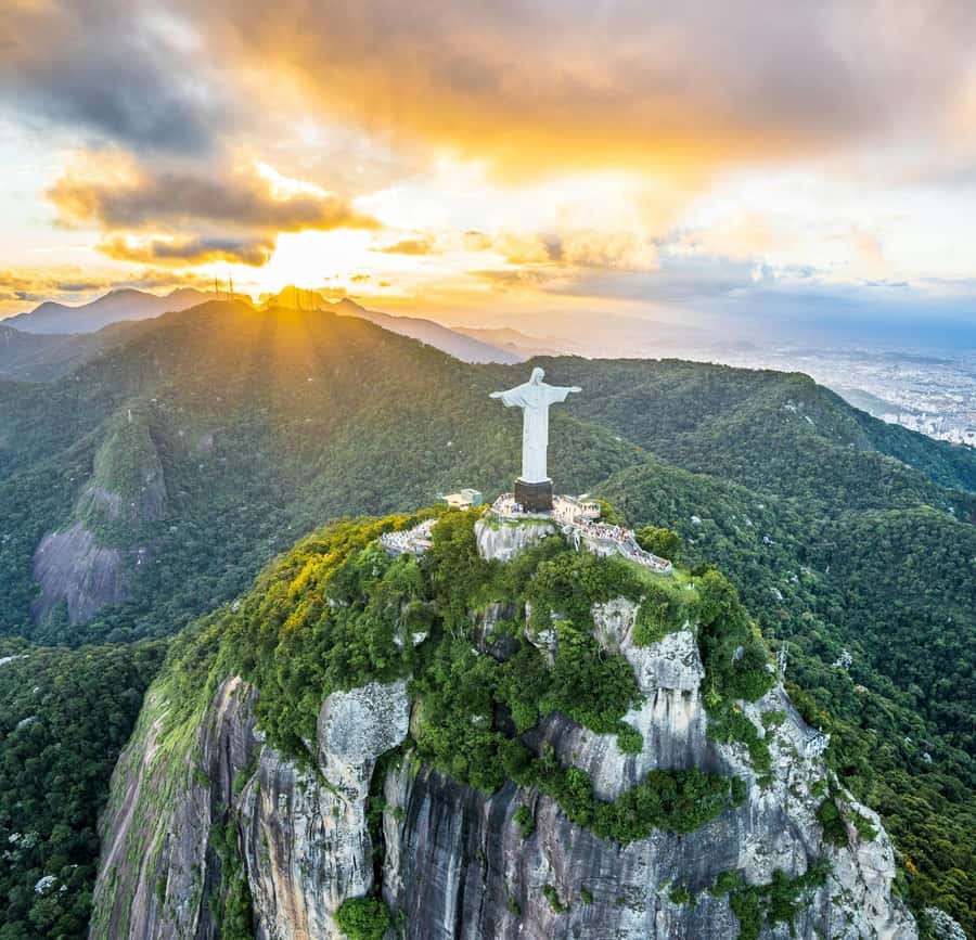 Rio: Cristo Redentor, Pão de Açúcar , almoço em churrascaria - Sugarloaf Mountain by Cable Car
