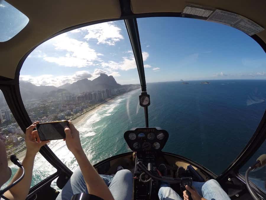 Rio de Janeiro: 45-Min Helicopter Tour with Transfer - Booking, timing, and cancellation advice