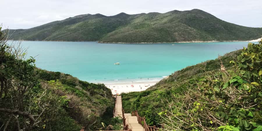 Rio de Janeiro: Arraial do Cabo Scuba Diving Day Trip - Arriving at Arraial do Cabo’s harbor