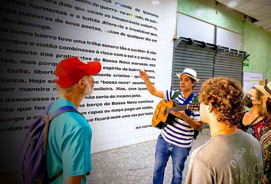 Rio de Janeiro: Bossa Nova Walking Tour with Guide - Casa de Cultura Laura Alvim and the final bar