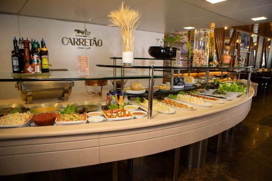 Rio de Janeiro: Brazilian Music at Rio Scenarium with Dinner - Practical tips for making the night better