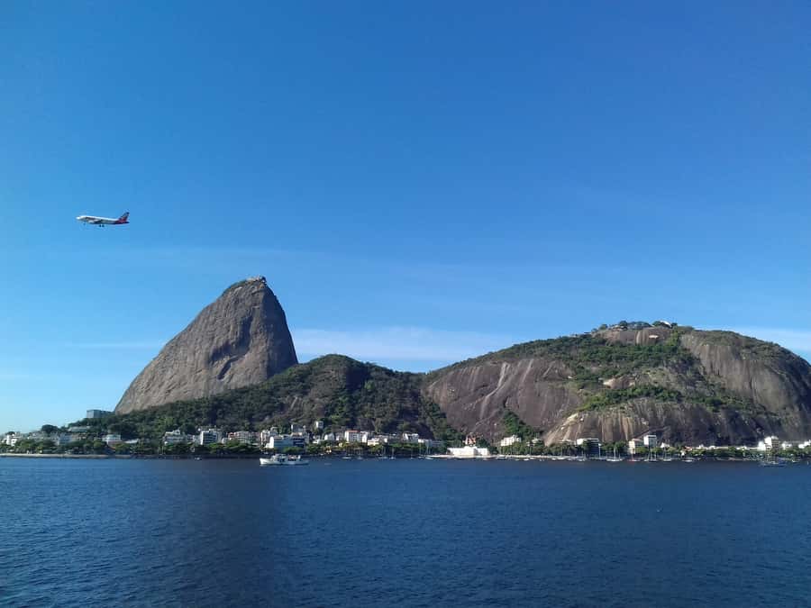 Rio de Janeiro: Christ Redeemer and Sugarloaf Half-Day Tour - What makes the Corcovado stop worth your time