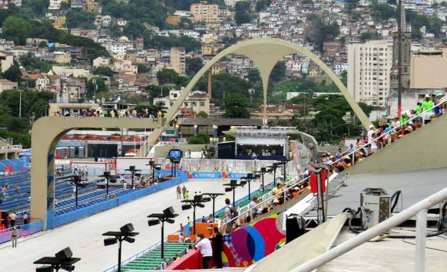 Rio de Janeiro: Christ the Redeemer and Sugarloaf Tour with… - Christ the Redeemer: the day’s biggest crowd test