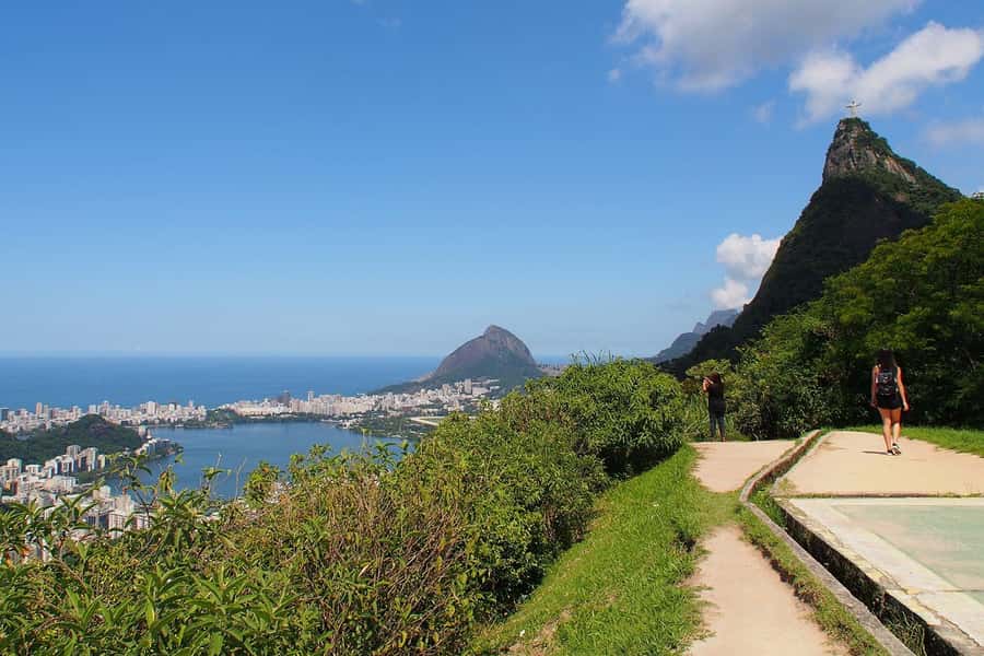 Rio de Janeiro: City tour, food, night attractions and more! - Olympic Boulevard and the Tomorrow Museum