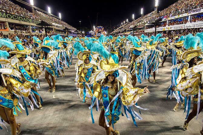 Rio de Janeiro Costume Experience in the Carnival Parade & Transfer - Who will enjoy this most