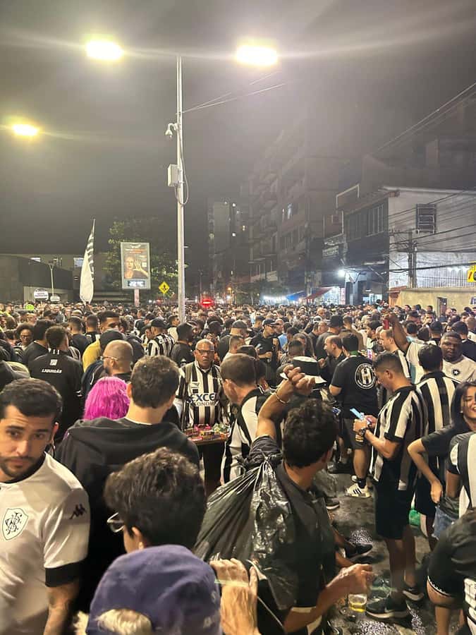 Rio de Janeiro: Enjoy a Botafogo soccer game with Locals - Five things to know before you go