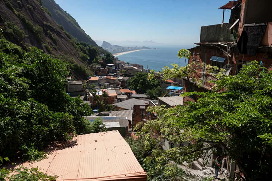 Rio de Janeiro: Favela Tour with Hotel Transfers - Walking the narrow alleys and hillside streets