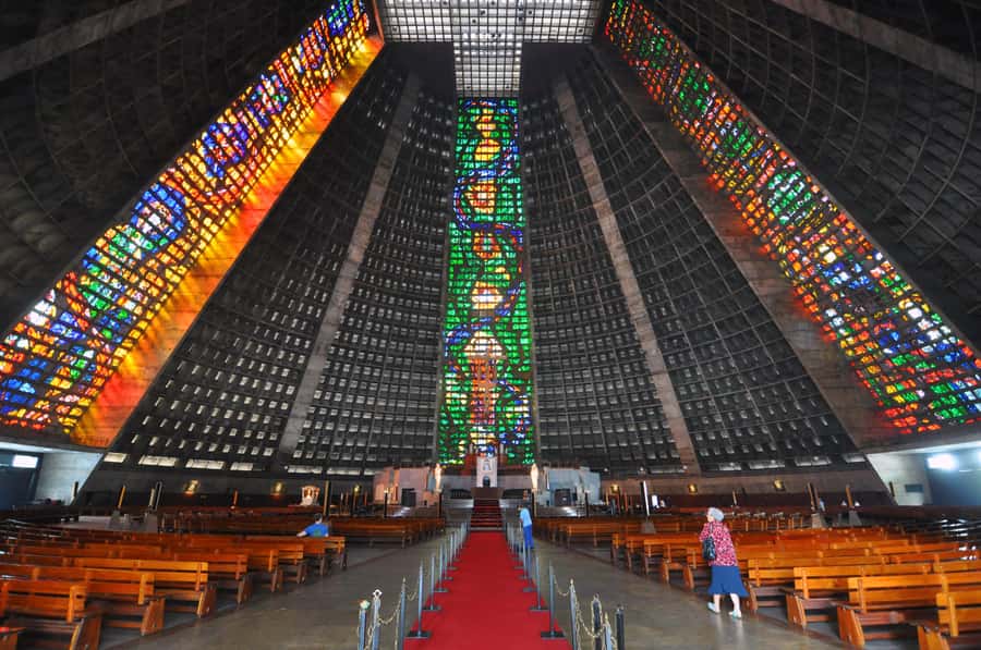 Rio de Janeiro: Full-Day Guided Sightseeing Tour - Maracanã, where soccer becomes part of the story
