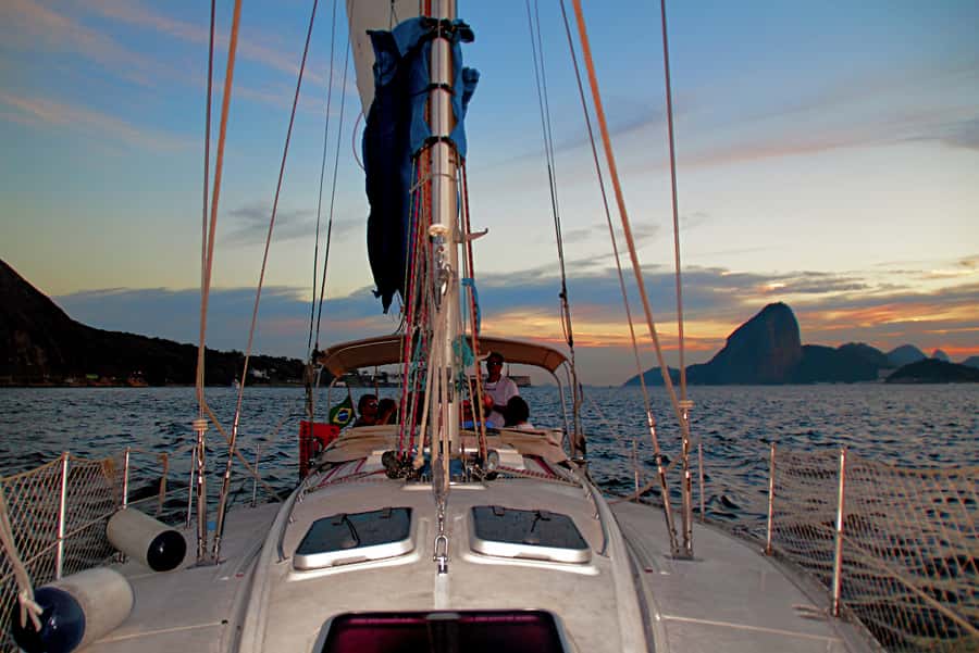 Rio de Janeiro: Guanabara Bay Sunset Sailing Tour & Drinks - Is $70 good value for three hours?