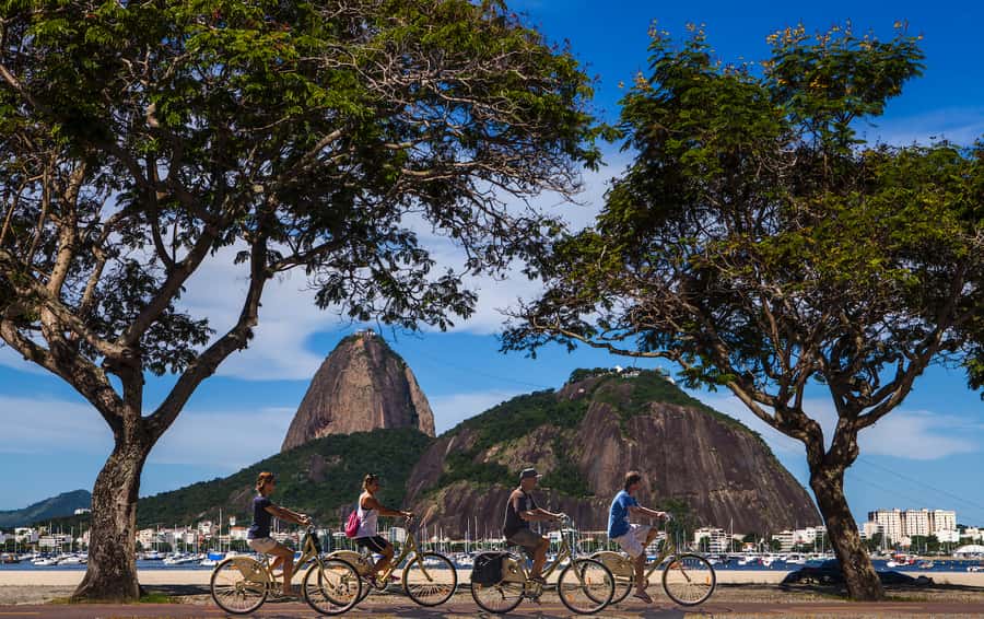 Rio de Janeiro: Guided Bike Tours in Small Groups - Why a bike is a smart way to see Rio