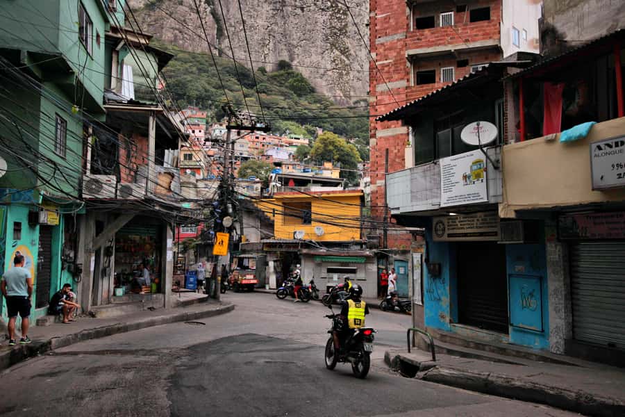 Rio De Janeiro: Half-Day Rocinha Favela Walking Tour - How Much Walking Should You Expect?