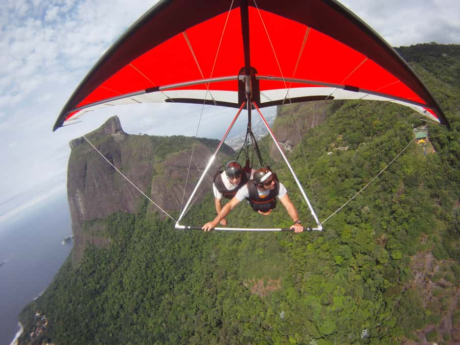 Rio de Janeiro: Hang Gliding Adventure - When hang gliding changes to paragliding