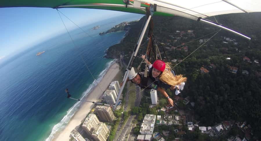 Rio de Janeiro: Hang Gliding or Paragliding Flight - Who should book this flight