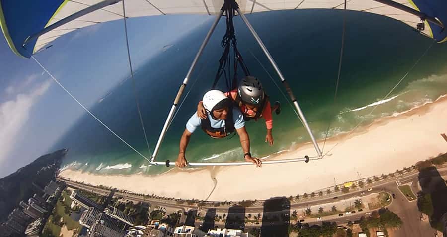 Rio de Janeiro: Hang Gliding or Paragliding Flight - Landing at Pepino Beach
