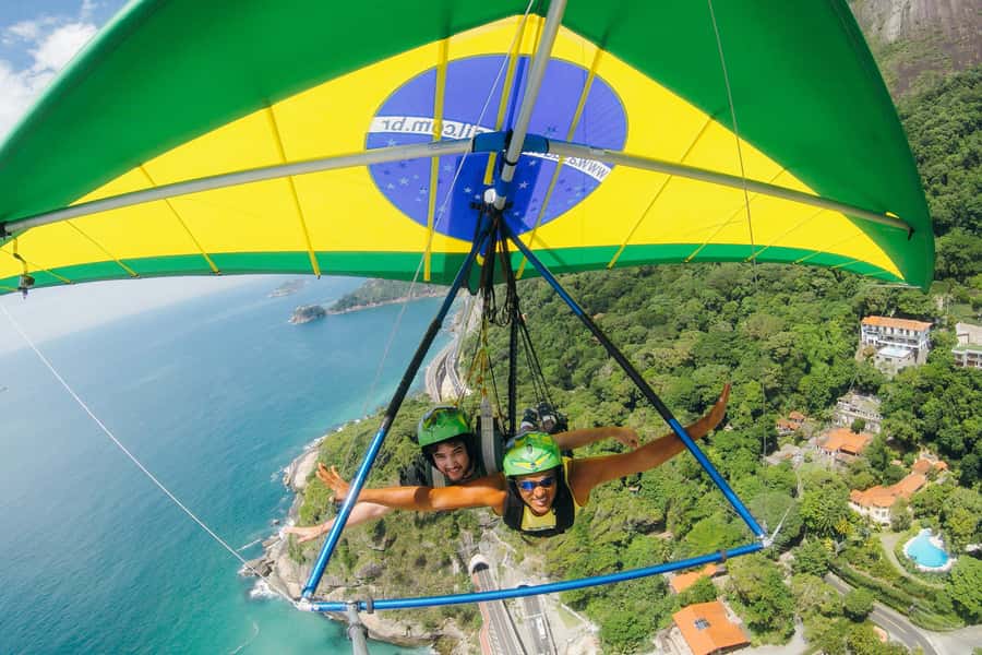 Rio de Janeiro: Hang Gliding Tandem Flight - The Safety Briefing Comes Before the Big Step