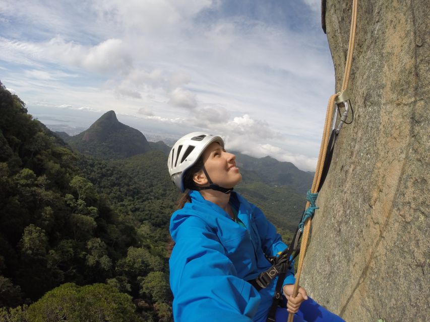 Rio de Janeiro: Hiking and Rappelling at Tijuca Forest - The visitor center and park museum